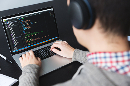 Xi'an Web Development Company: Never Use Source Code of Unknown Origin to Build Websites